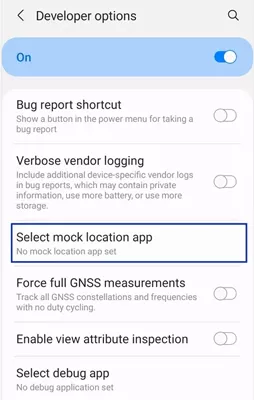selecionar local falso no android